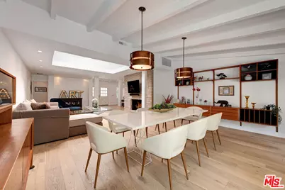 16012 Meadowcrest Rd, Sherman Oaks, CA 91403 - Photo 15