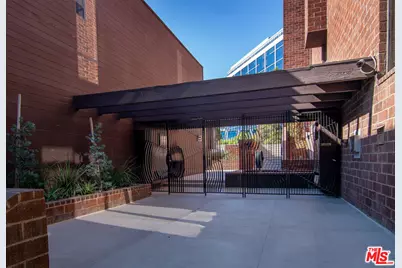 1033 Carol Dr #T13, West Hollywood, CA 90069 - Photo 7