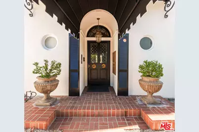 1014 N Doheny Dr, West Hollywood, CA 90069 - Photo 5
