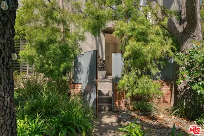 859 S Bundy Dr, Los Angeles, CA 90049 - Photo 17