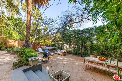 6642 Emmet Ter, Los Angeles, CA 90068 - Photo 17