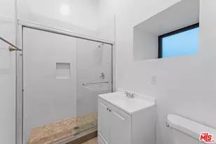 11583 Sunshine Terrace, Studio City, CA 91604 - Photo 41