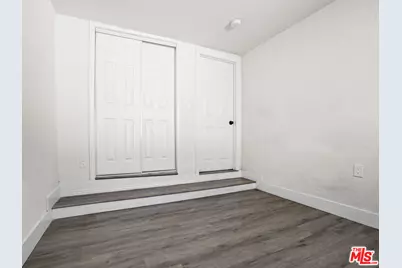 891 E 6th St, Pomona, CA 91766 - Photo 29