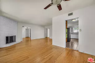 13452 Delano St, Van Nuys, CA 91401 - Photo 11