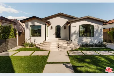 3014 S Norton Ave, Los Angeles, CA 90018 - Photo 1