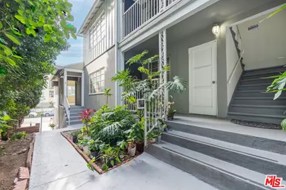 1754 Malcolm Ave, Los Angeles, CA 90024 - Photo 3