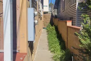 3530 W 27th St, Los Angeles, CA 90018 - Photo 5
