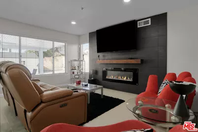 6886 Country Oaks Dr, Highland, CA 92346 - Photo 19