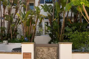 18 Voyage St, Marina del Rey, CA 90292 - Photo 35