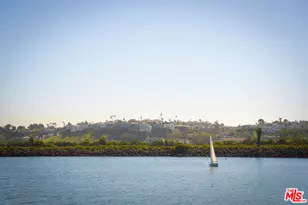 18 Voyage St, Marina del Rey, CA 90292 - Photo 41