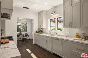 341 S Roxbury Dr, Beverly Hills, CA 90212 - Photo 15