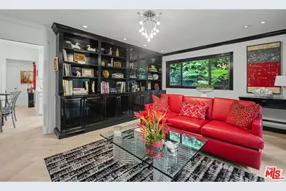 1115 N Bundy Dr, Los Angeles, CA 90049 - Photo 21