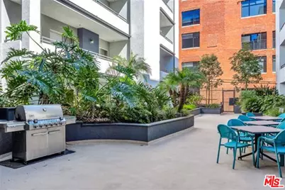 838 Pine Ave #506, Long Beach, CA 90813 - Photo 15