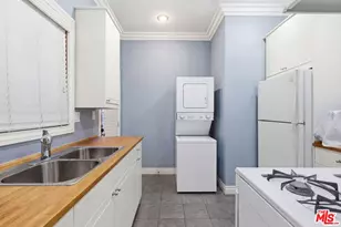855 N Sweetzer Ave, West Hollywood, CA 90069 - Photo 5