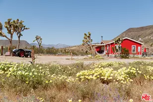 55626 Pipes Canyon Rd, Yucca Valley, CA 92284 - Photo 23