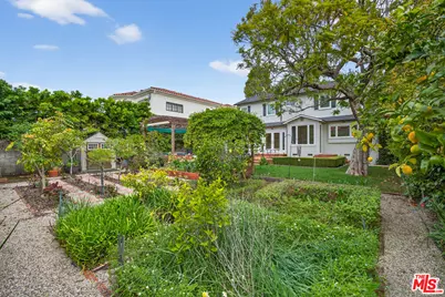 434 21st Pl, Santa Monica, CA 90402 - Photo 35