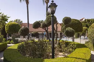 1711 Grismer Ave, Burbank, CA 91504 - Photo 25