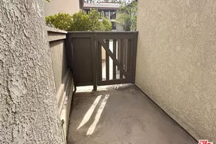 8512 Tuscany Ave, Playa del Rey, CA 90293 - Photo 25