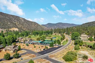15328 Acacia Way, Pine Mountain Club, CA 93222 - Photo 31