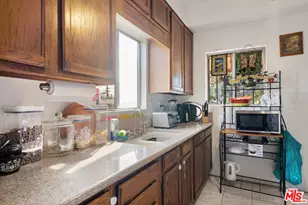 2346 Yosemite Dr, Los Angeles, CA 90041 - Photo 19