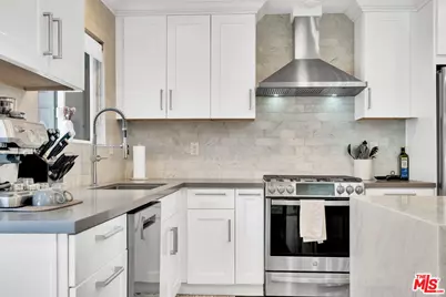 1730 Van Horne Ln, Redondo Beach, CA 90278 - Photo 9