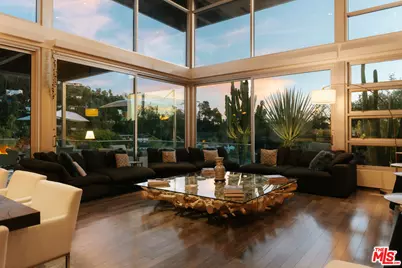 2651 Nichols Canyon Rd, Los Angeles, CA 90046 - Photo 31