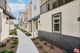 1687 Coral Sea Ln, Los Angeles, CA 90732 - Photo 33