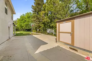 6221 Penfield Ave, Woodland Hills, CA 91367 - Photo 73