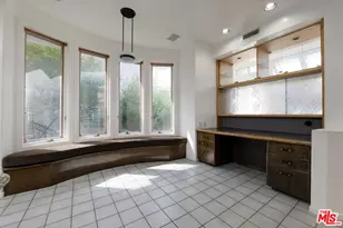 7805 Veragua Dr, Playa del Rey, CA 90293 - Photo 17