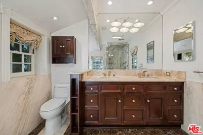 4780 Vista De Oro Ave, Woodland Hills, CA 91364 - Photo 21