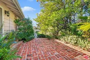 4780 Vista De Oro Ave, Woodland Hills, CA 91364 - Photo 17