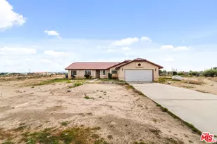 13377 Paramount Rd, Phelan, CA 92371 - Photo 1