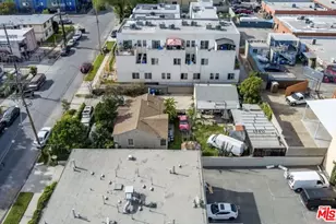 12009 Hart St, North Hollywood, CA 91605 - Photo 7