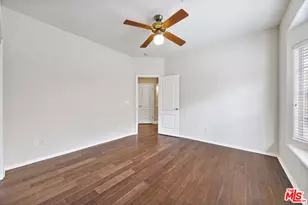 11008 Brightwater Way, Bakersfield, CA 93311 - Photo 21