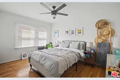 10481 Eastborne Ave, Los Angeles, CA 90024 - Photo 27