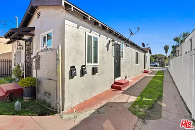 8137 Beechwood Ave, South Gate, CA 90280 - Photo 3