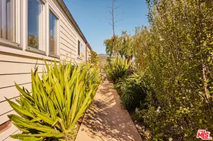 29500 Heathercliff Rd, Malibu, CA 90265 - Photo 23