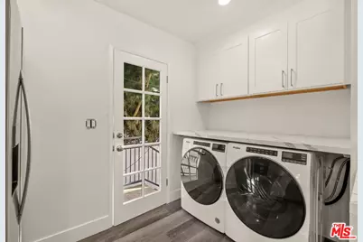 2114 Clark Ln, Redondo Beach, CA 90278 - Photo 13