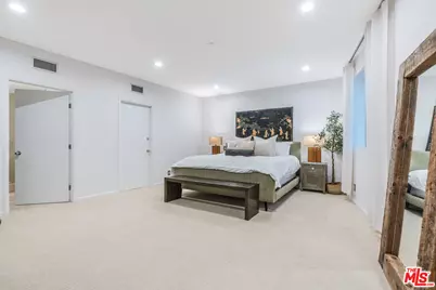 2423 Horse Shoe Canyon Rd, Los Angeles, CA 90046 - Photo 39