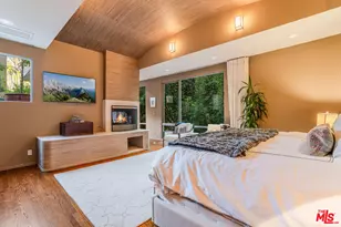 2423 Horse Shoe Canyon Rd, Los Angeles, CA 90046 - Photo 33