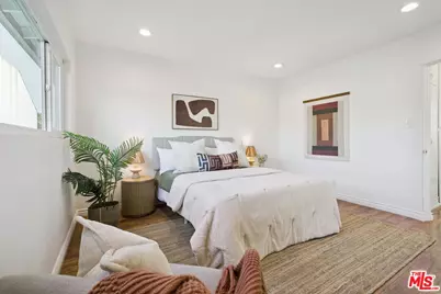 4408 Franklin Ave #5, Los Angeles, CA 90027 - Photo 11
