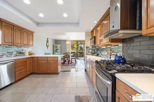 39587 Bedford Dr, Rancho Mirage, CA 92270 - Photo 5