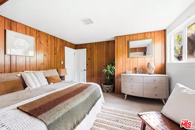 19781 Grand View Dr, Topanga, CA 90290 - Photo 45