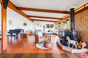 19781 Grand View Dr, Topanga, CA 90290 - Photo 43