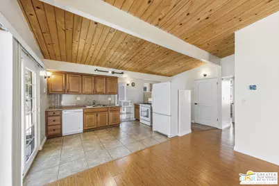 889 E Janet Cir, Palm Springs, CA 92262 - Photo 11