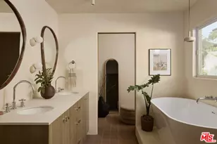 4781 Round Top Dr, Los Angeles, CA 90065 - Photo 25