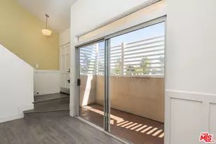 13801 Oxnard St, Van Nuys, CA 91401 - Photo 21