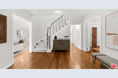 224 24th St, Santa Monica, CA 90402 - Photo 3