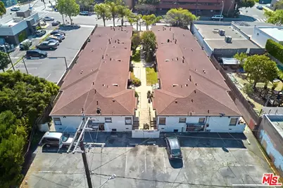2711 Pico Blvd, Santa Monica, CA 90405 - Photo 1