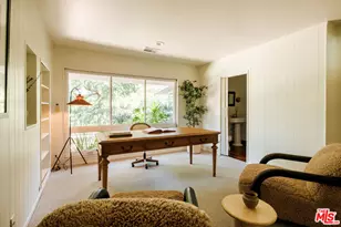 4975 Queen Florence Ln, Woodland Hills, CA 91364 - Photo 35